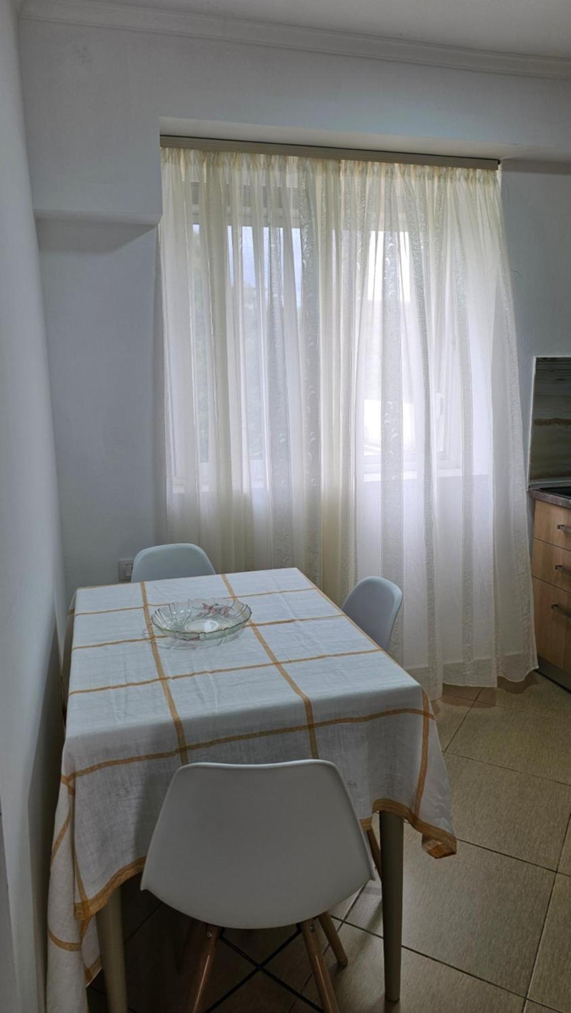 Aliaj Guest House ベラト エクステリア 写真