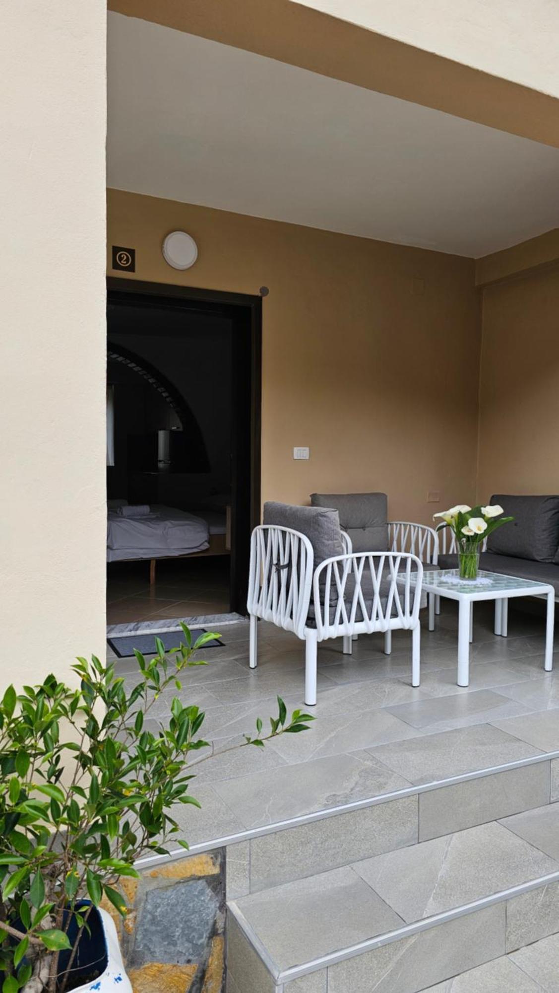 Aliaj Guest House ベラト エクステリア 写真